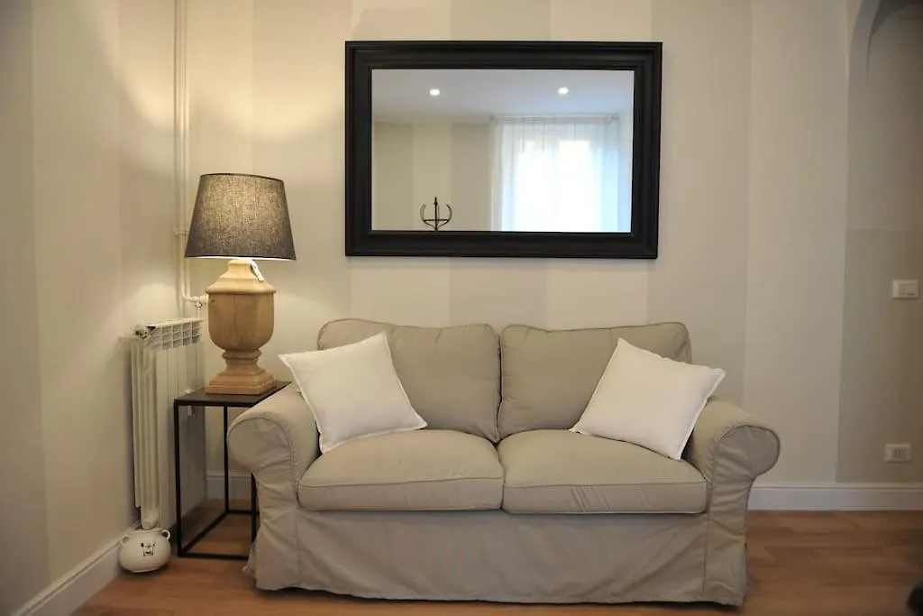 Apartment Vatican Holiday Home IV Rome